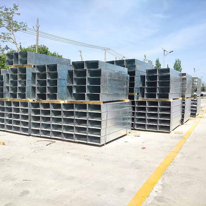 山东金麟电缆桥架：桥架的防腐性能